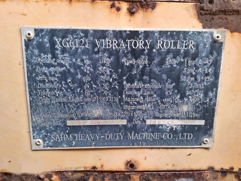 ขายรถบดสั้นสะเทือน2เพลา XG6121 เดิมๆเน้นโทร 099-4982892