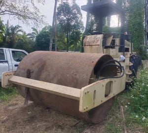 ขายรถบด2เพลา SD100D 2เปลือก พร้อมใช้งาน เน้นโทร 099-4982892 ขายรถบด2เพลา SD100D 2เปลือก พร้อมใช้งาน เน้นโทร 099-4982892