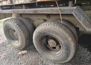 ขายรถ10ล้อดั้ม ISUZU 320แรงม้าปี49 เน้นโทร 099-4982892