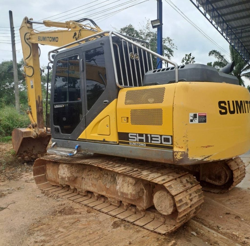 ขายรถแบคโฮ SH130-6 ใช้งาน 4,500ชั่วโมง สวยๆเน้นโทร 099-4982892 ขายรถแบคโฮ SH130-6 ใช้งาน 4,500ชั่วโมง สวยๆเน้นโทร 099-4982892