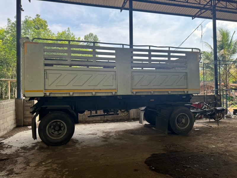 ขายหางดั้ม2เพลา SMM ปี56 สวยๆเน้นโทร 099-4982892