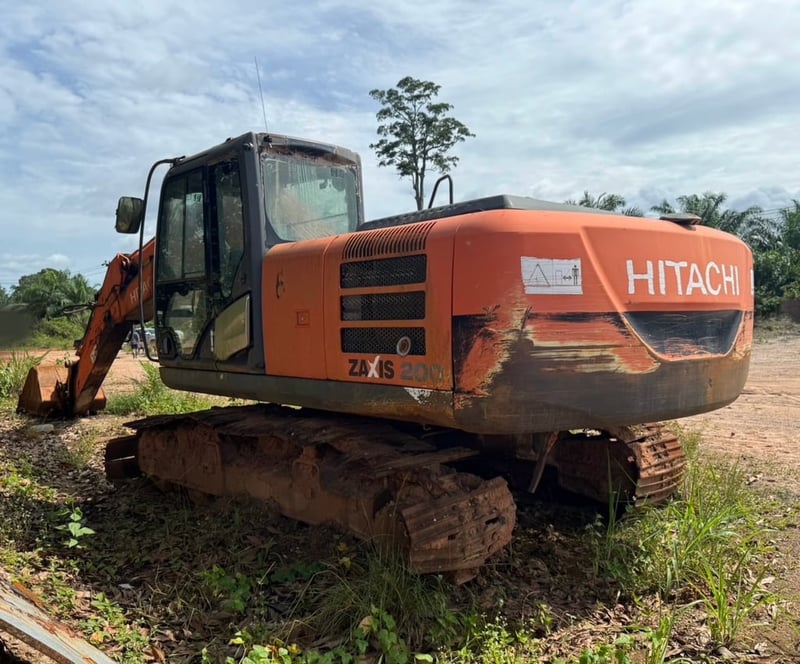 ขายรถแบคโฮ ZX200-5G 9,000ชั่วโมง เล่ม เน้นโทร 099-4982892