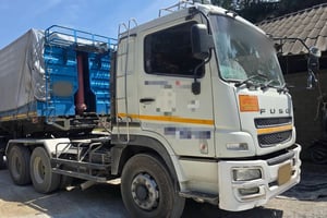 ขายรถ10ล้อหัวลาก FUSO 380แรงม้าปี61 สวยๆเน้นโทร 099-4982892