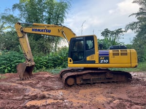 ขายรถแบคโฮ PC210-10MO 9,700ชั่วโมง สวยๆเน้นโทร 099-4982892 ขายรถแบคโฮ PC210-10MO 9,700ชั่วโมง สวยๆเน้นโทร 099-4982892