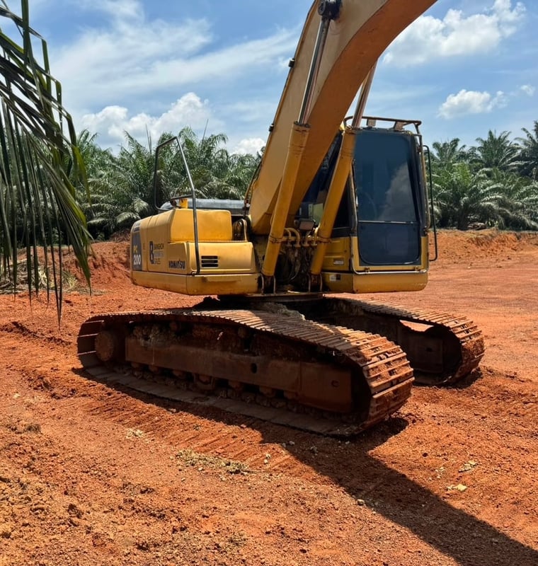 ขายรถแบคโฮ PC200-8MO ทำงาน 14,000ชั่วโมง เล่มเน้นโทร 099-4982892