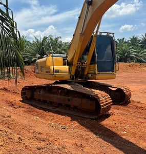 ขายรถแบคโฮ PC200-8MO ทำงาน 14,000ชั่วโมง เล่มเน้นโทร 099-4982892