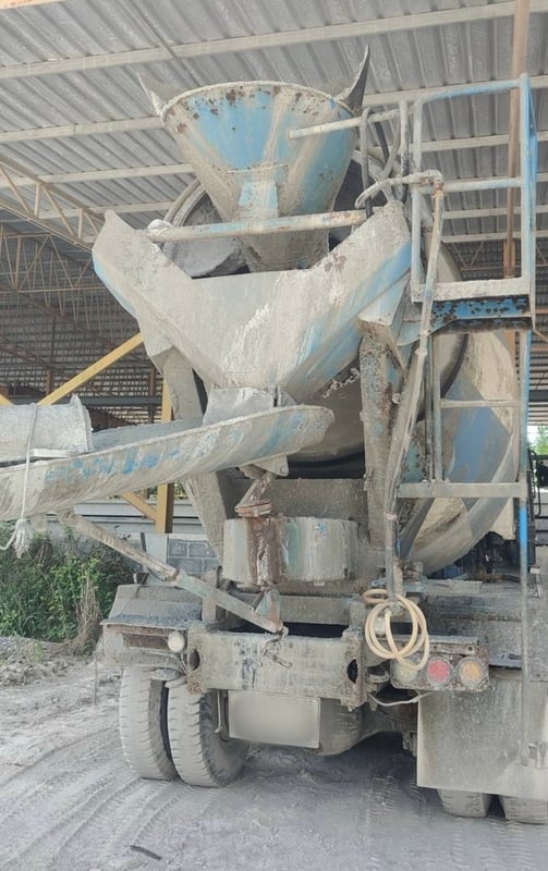 ขายรถ10ล้อโม่ปูน HINO 260แรงม้า พร้อมใช้ เน้นโทร 099-4982892