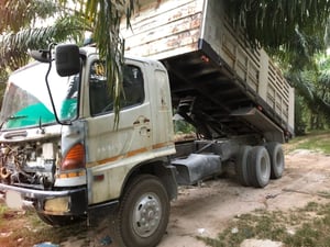 ขายรถ10ล้อดั้มตามสภาพ FM1J 260ปี48 เล่มเน้นโทร 099-4982892