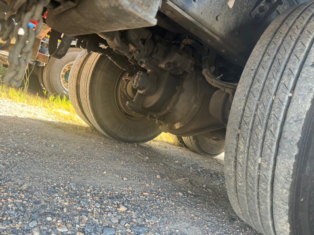 ขายรถ22ล้อดั้ม ISUZU 360กับหางPJN ปี61เดิมๆเน้นโทร 099-4982892