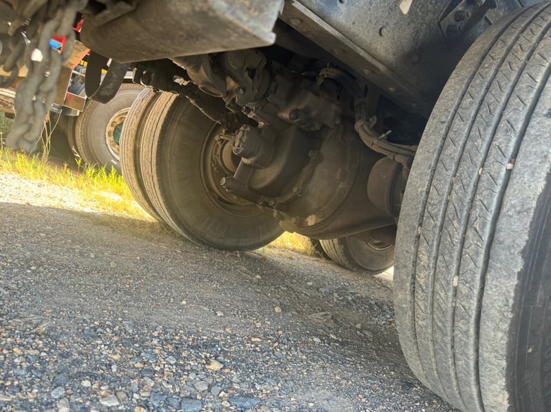 ขายรถ22ล้อดั้ม ISUZU 360กับหางPJN ปี61เดิมๆเน้นโทร 099-4982892