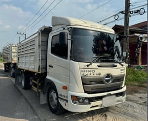 ขายรถ14ล้อดั้ม HINO 210แรงม้ากับหางสามมิตร เดิมๆเน้นโทร 099-4982892 ขายรถ14ล้อดั้ม HINO 210แรงม้ากับหางสามมิตร เดิมๆเน้นโทร 099-4982892