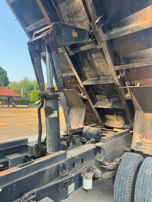 ขายรถ6ล้อดั้ม HINO 165ปี49 เดิมๆวิ่งน้อย เน้นโทร 099-4982892