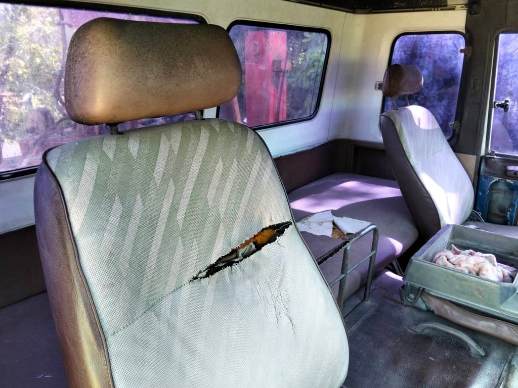 ขายรถ10ล้อท้ายล้าดติดเครน 5ตัน HINO 260 เน้นโทร 099-4982892