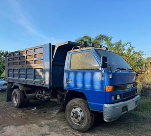 ขายรถ6ล้อดั้ม NPR57L เครื่อง 195แรงม้า พร้อมใช้เน้นโทร 099-4982892