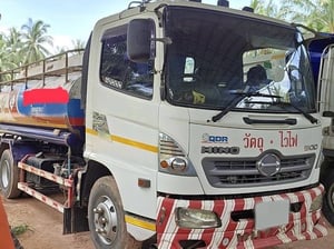 ขายรถ6ล้อน้ำมัน FC9J 145ปี53 7,000ลิตร สวยๆเน้นโทร 099-4982892