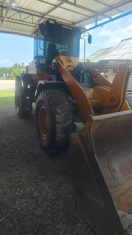 ขายรถตักล้อยาง SDLG LG936L เครื่อง 105แรงม้า 4,500ชั่วโมง เน้นโทร 099-4982892