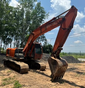 ขายรถแบคโฮ ZX200-5G 15,000ชั่วโมง เดิมๆเน้นโทร 099-4982892