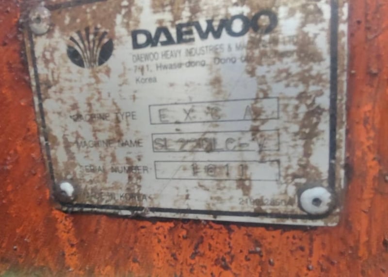 ขายรถแบคโฮ DAEWOO SL220LC-V เดิมๆเน้นโทร 099-4982892 ขายรถแบคโฮ DAEWOO SL220LC-V เดิมๆเน้นโทร 099-4982892