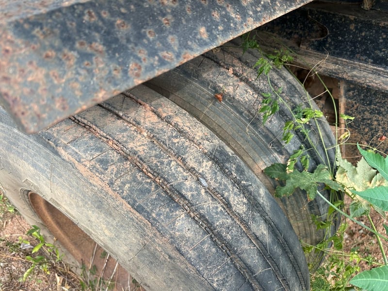 ขายหางพ่วง3เพลา SMM ปี53 ยาว 6.50 เมตร ตามสภาพ เน้นโทร 099-4982892