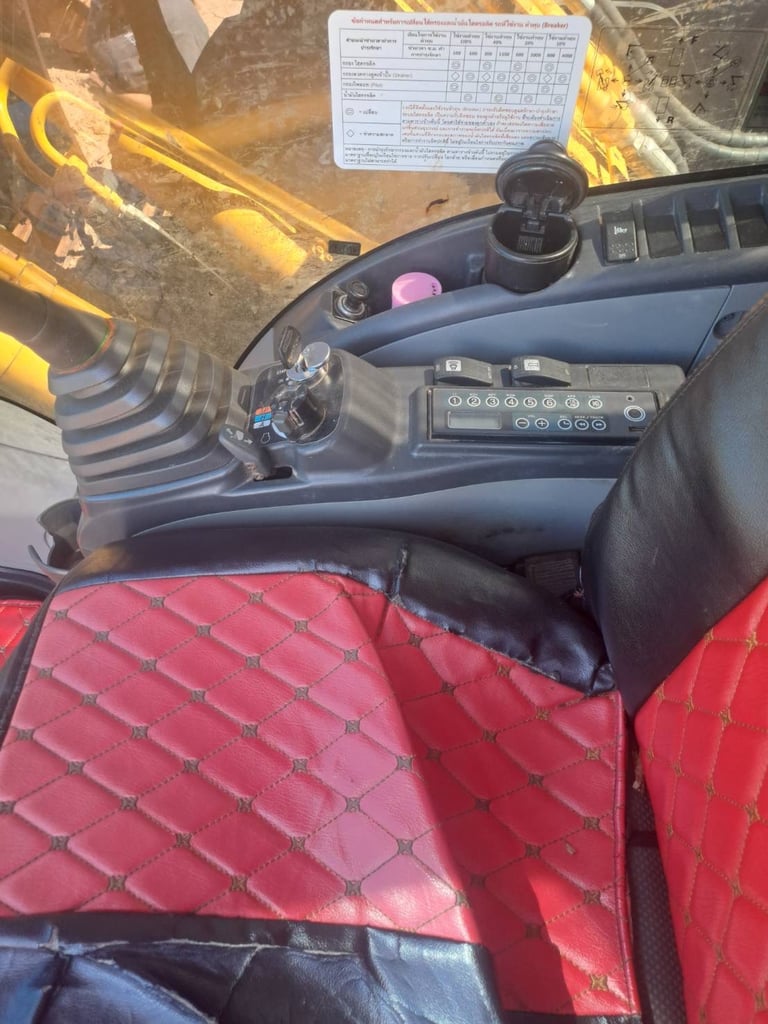 ขายดาวน์รถแบคโฮ SH130-6 ทำงาน 4,500ชั่วโมง เน้นโทร 099-4982892 ขายดาวน์รถแบคโฮ SH130-6 ทำงาน 4,500ชั่วโมง เน้นโทร 099-4982892