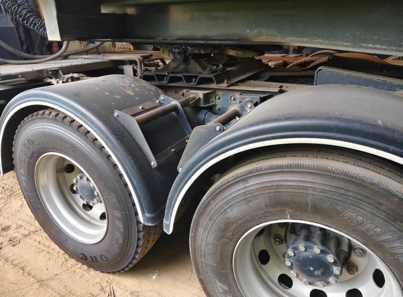 ขายรถ10ล้อหัวลาก ISUZU 360ปี61 สวยมาก เน้นโทร 099-4982892 ขายรถ10ล้อหัวลาก ISUZU 360ปี61 สวยมาก เน้นโทร 099-4982892