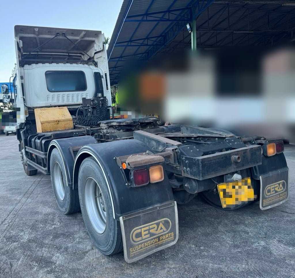 ขายรถ10ล้อหัวลาก ISUZU 345 วิ่ง 47,000กิโล สวยๆเน้นโทร 099-4982892