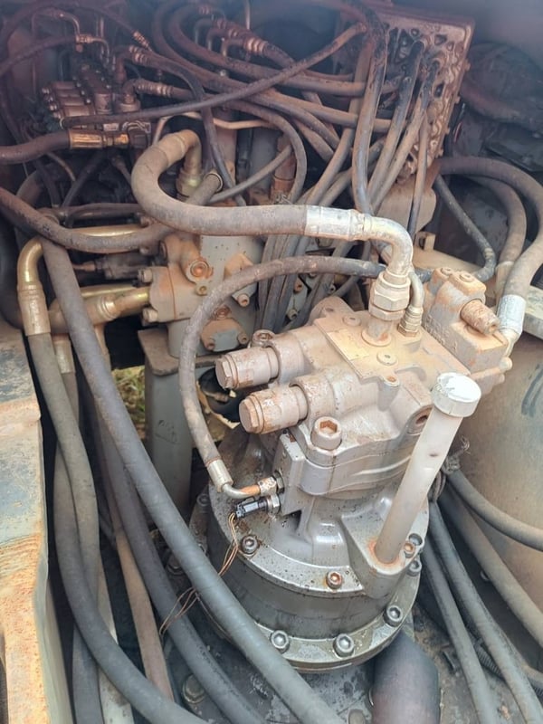 ขายรถแบคโฮ ZX200-3 เล่มทะเบียน พร้อมใช้ เน้นโทร 099-4982892 ขายรถแบคโฮ ZX200-3 เล่มทะเบียน พร้อมใช้ เน้นโทร 099-4982892