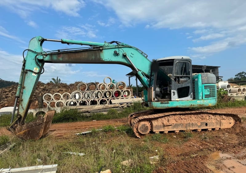 ขายรถแบคโฮ PC228US-3EO เดิมๆเล่มทะเบียน เน้นโทร 099-4982892