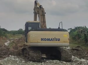 ขายรถแบคโฮ PC200-7A 25,000ชั่วโมง เดิมๆเล่ม เน้นโทร 099-4982892 ขายรถแบคโฮ PC200-7A 25,000ชั่วโมง เดิมๆเล่ม เน้นโทร 099-4982892