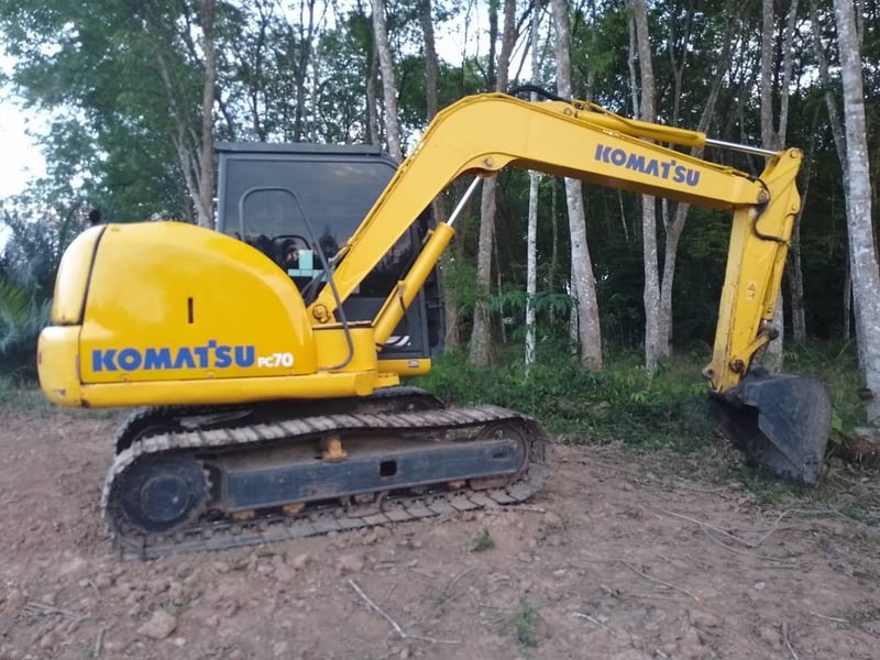 ขายรถแบคโฮ PC70-8 ทำงาน 12,000ชั่วโมง เล่ม เน้นโทร 099-4982892