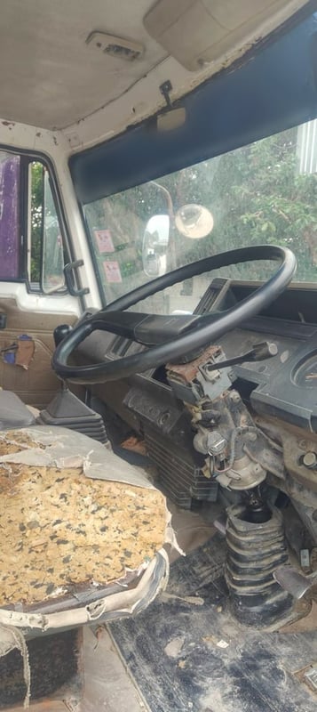 ขายรถ6ล้อติดเฮียบ4ตัน FSR11H 160แรงม้า เน้นโทร 099-4982892