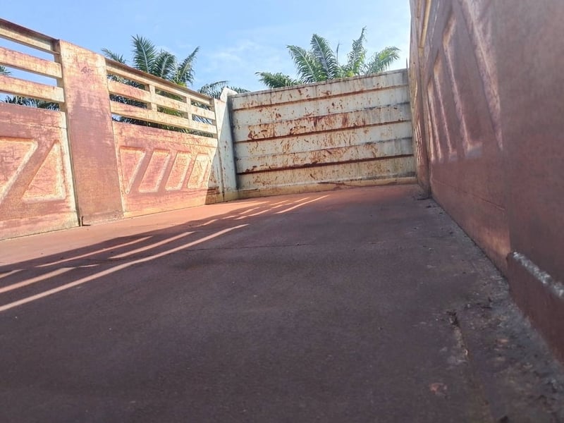 ขายรถ10ล้อดั้ม HINO 240แรงม้า เดิมๆเน้นโทร 099-4982892 ขายรถ10ล้อดั้ม HINO 240แรงม้า เดิมๆเน้นโทร 099-4982892