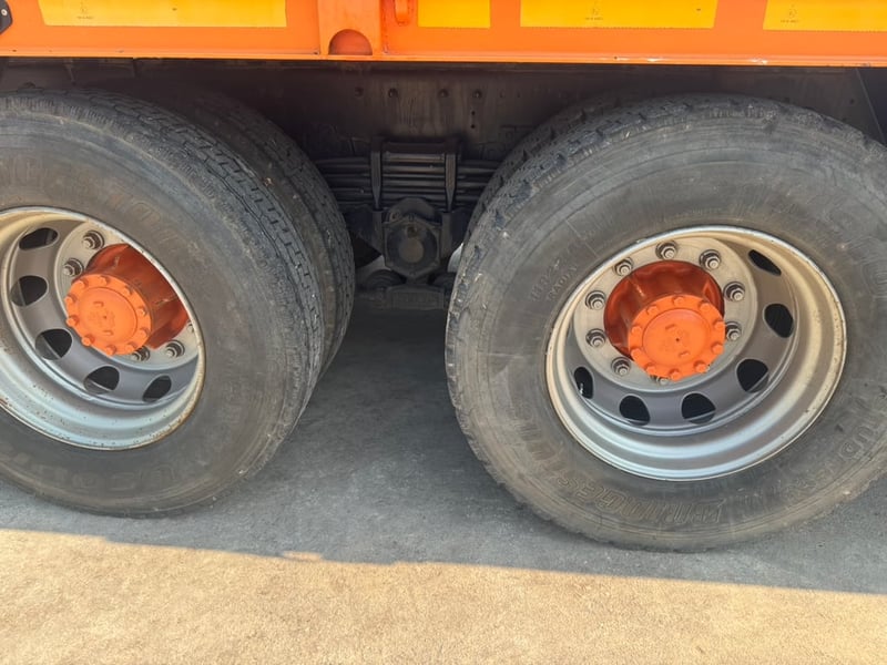 ขายรถ12ล้อท้ายลาด HINO S700 344 วิ่ง 100,000กิโล เน้นโทร 099-4982892 ขายรถ12ล้อท้ายลาด HINO S700 344 วิ่ง 100,000กิโล เน้นโทร 099-4982892