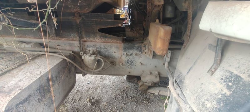 ขายรถ10ล้อดั้ม ISUZU 270ปี48 เล่มพร้อม เน้นโทร 099-4982892