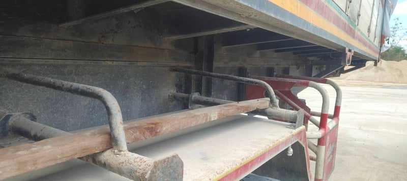 ขายหางเซมิดั้ม2เพลา SSC ปี50 เดิมๆเน้นโทร 099-4982892