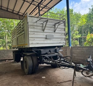 ขายหางดั้ม2เพลา SMM ปี56 สวยๆเน้นโทร 099-4982892