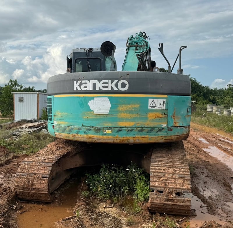 ขายรถแบคโฮ PC228US-3EO เดิมๆเล่มทะเบียน เน้นโทร 099-4982892