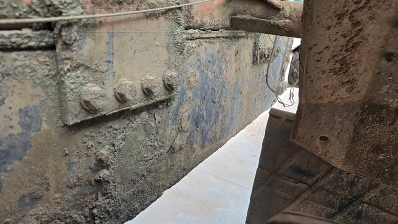 ขายรถ10ล้อโม่ปูน HINO 330แรงม้าปี54 เดิมๆเน้นโทร 099-4982892