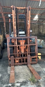 ขายรถฟอร์คลิฟท์ TOYOTA 5FD30 เครื่องดีเซล เดิมๆเน้นโทร 099-4982892