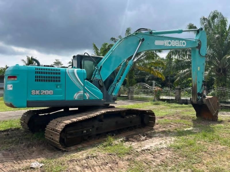 ขายรถแบคโฮ SK200-10 ทำงาน 10,000ชั่วโมง เน้นโทร 099-4982892