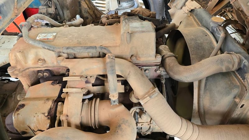 ขายรถ6ล้อโม่ปูน HINO 175แรงม้าปี57 เดิมๆเน้นโทร 099-4982892