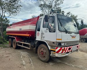 ขายรถ10ล้อน้ำเพลาเดียว HINO 195 แรงม้า เน้นโทร 099-4982892 ขายรถ10ล้อน้ำเพลาเดียว HINO 195 แรงม้า เน้นโทร 099-4982892