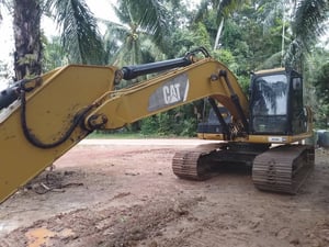 ขายรถแบคโฮ 320D2 ทำงาน 11,900ชั่วโมง สวยๆเน้นโทร 099-4982892 ขายรถแบคโฮ 320D2 ทำงาน 11,900ชั่วโมง สวยๆเน้นโทร 099-4982892