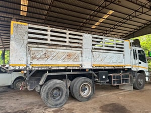 ขายรถ18ล้อดั้ม ISUZU 270ปี51 หางปี56 เดิมๆเน้นโทร 099-4982892 ขายรถ18ล้อดั้ม ISUZU 270ปี51 หางปี56 เดิมๆเน้นโทร 099-4982892