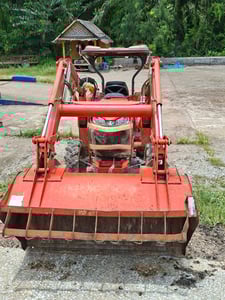 ขายรถตัก L4018DT 2,480ชั่วโมง สวยๆเน้นโทร 099-4982892