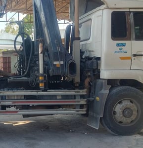 ขายรถหัวลาก10ล้อติดเฮียบ 5ตัน UD 330 แรงม้าปี57เดิมๆเน้นโทร 099-4982892 ขายรถหัวลาก10ล้อติดเฮียบ 5ตัน UD 330 แรงม้าปี57เดิมๆเน้นโทร 099-4982892