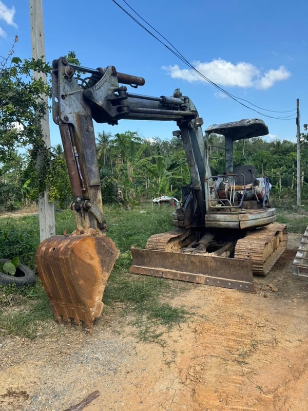 ขายแบคโฮ PC50UU-2 ระบบสมบูรณ์ทุกอย่าง เน้นโทร 099-4982892