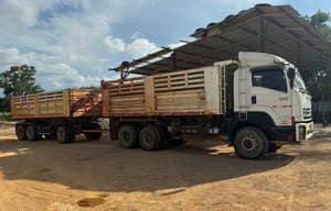 ขายรถพ่วง22ล้อดั้ม ISUZU 360 กับหางSMM เดิมๆเน้นโทร 099-4982892