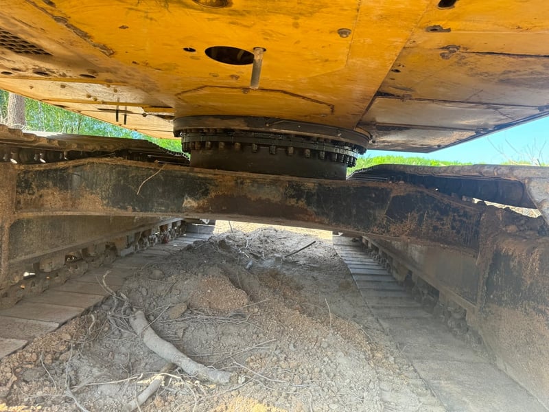 ขายรถแบคโฮ 320D2 ทำงาน 11,900ชั่วโมง ชุดจด เน้นโทร 099-4982892