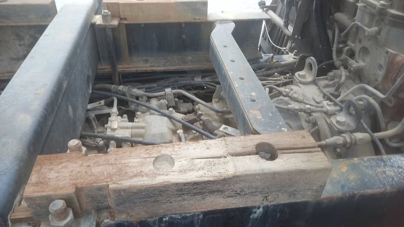 ขายรถ22ล้อดั้ม FM2P 380หางSMMปี56 เดิมๆเน้นโทร 099-4982892